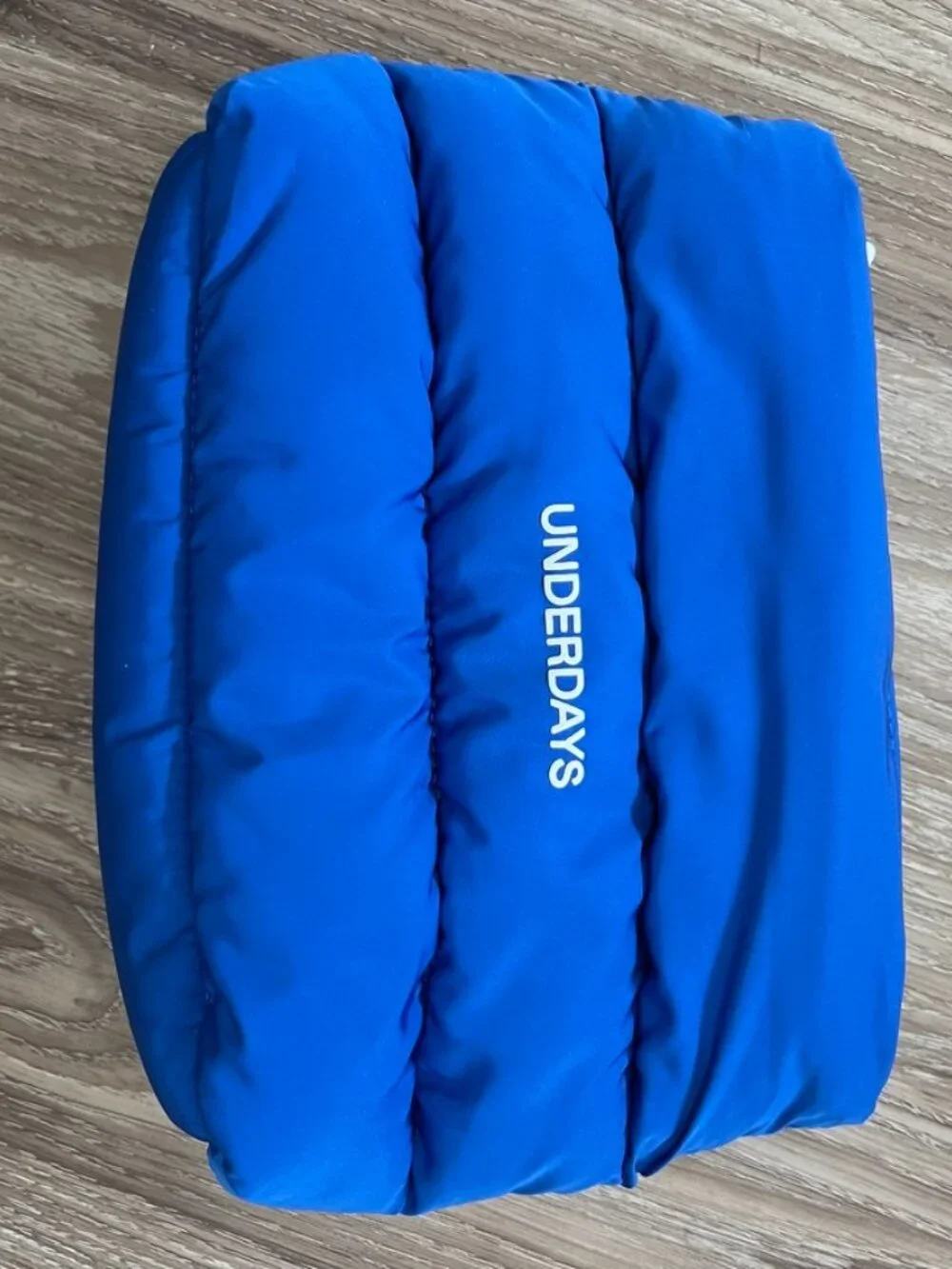 UNDERDAYS Cobalt Royal Blue Quilted Puffer Makeup Cosmetic Bag Pouch